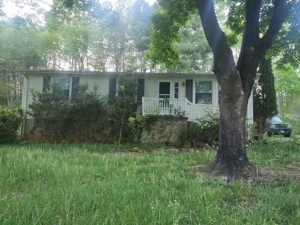 1620 Little Catawba Creek RD , Troutville, VA 24175