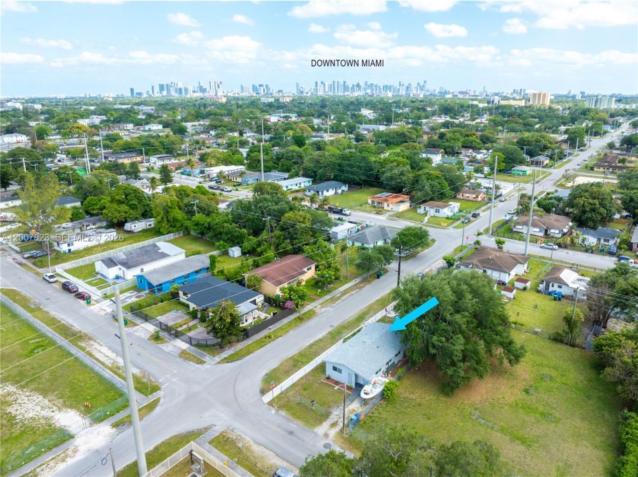 2406 NW 67th St, Miami, FL 33147 Photo