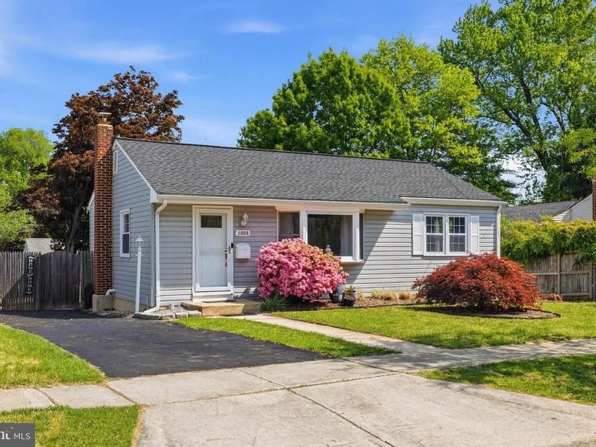 1008 Gilbert Road, Rockville, MD 20851 Main Photo