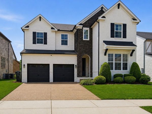 1113 McClellan Ln , Nolensville, TN 37135