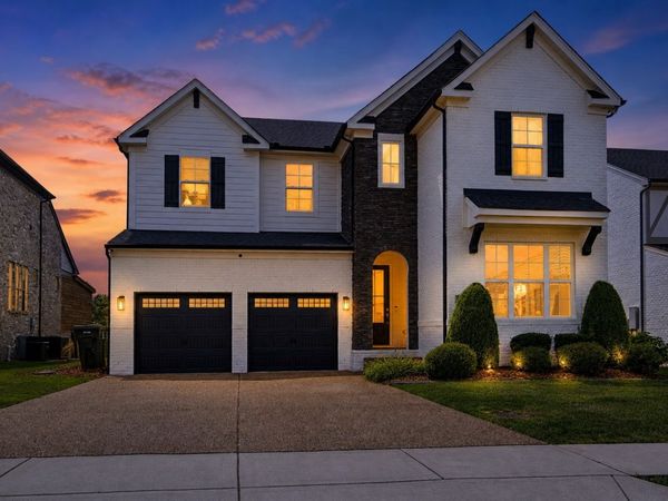 1113 McClellan Ln, Nolensville, TN 37135