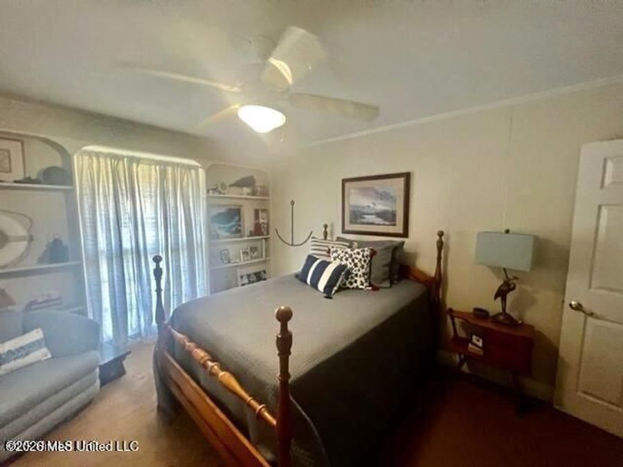 Property Image 37
