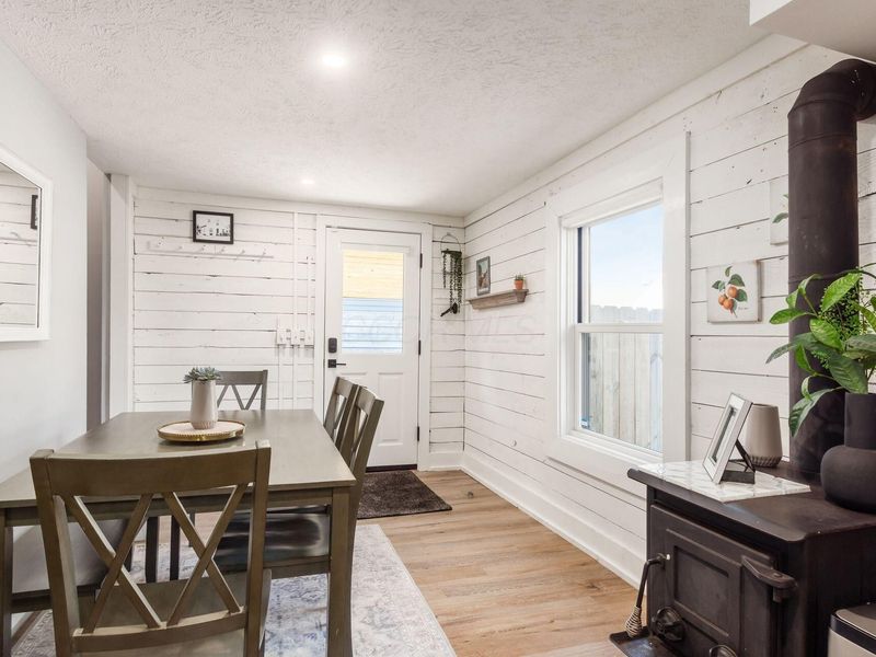 Columbus, OH 43215 Photo 11