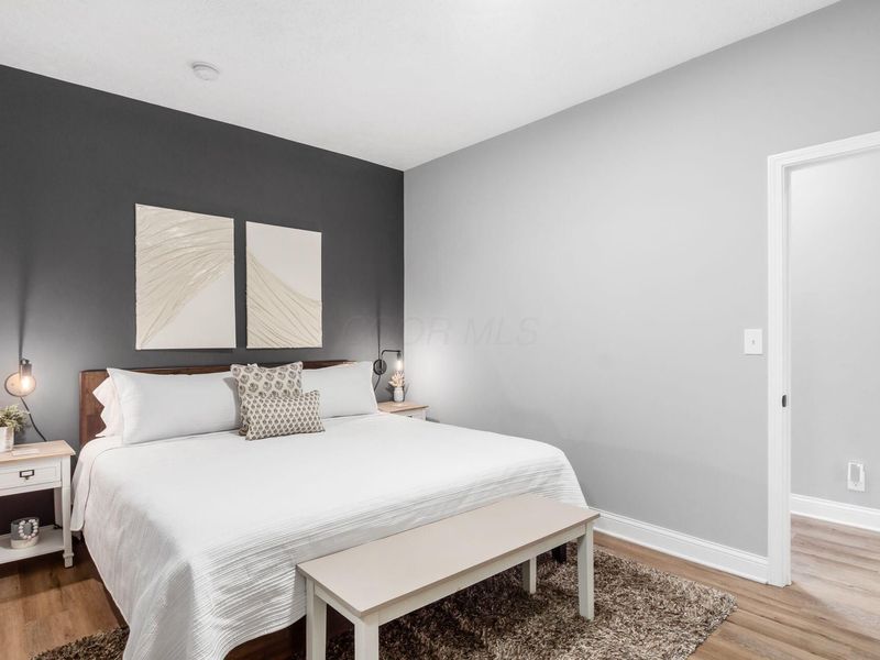 Columbus, OH 43215 Photo 13