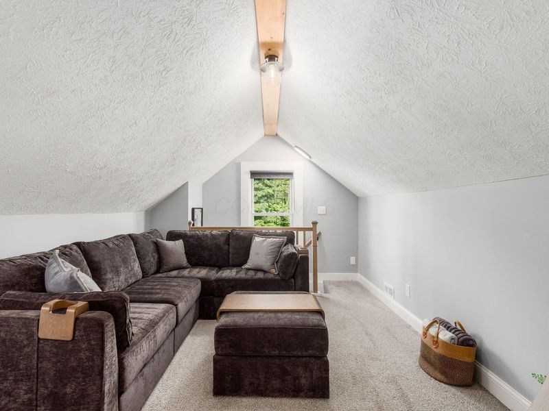 Columbus, OH 43215 Photo 23