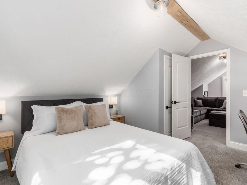 Columbus, OH 43215 Photo 25