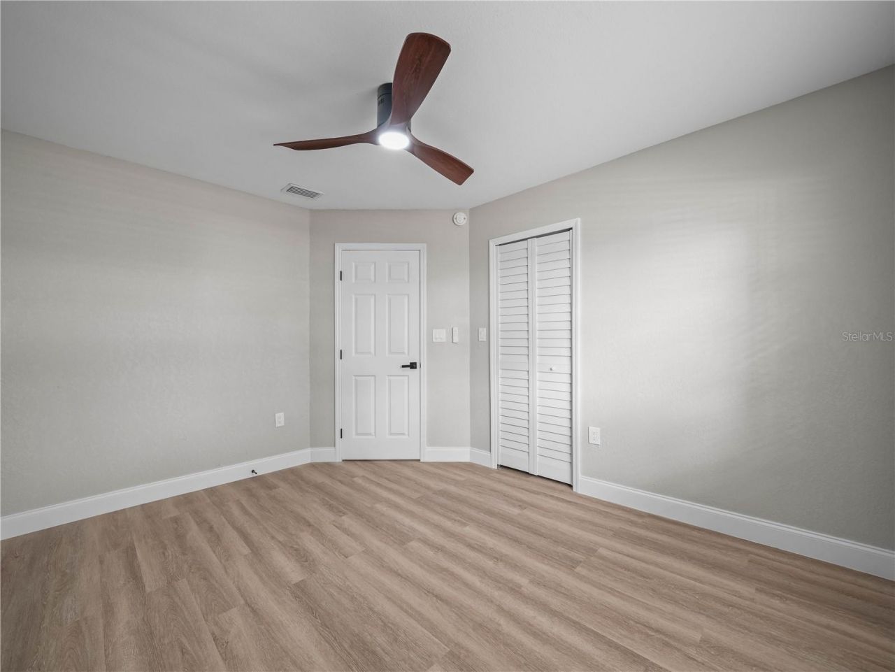 125 80th Avenue N, Saint Petersburg, FL 33702 Photo