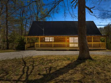 663 Twin Oaks Road, Wellington, KY 40387