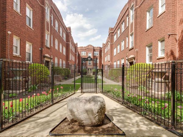 1348 W Estes Avenue , Unit 3N, Chicago, IL 60626