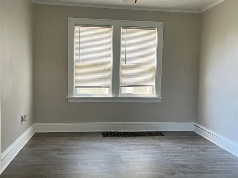 783 Leonard Street, Akron, OH 44307 Photo 9
