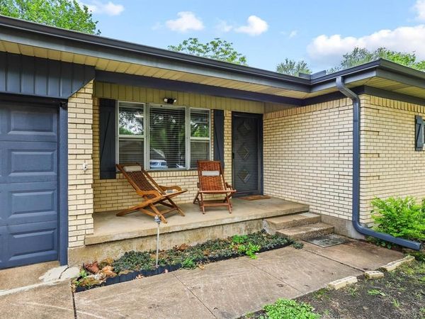 813 S Andrews Street , Sherman, TX 75090