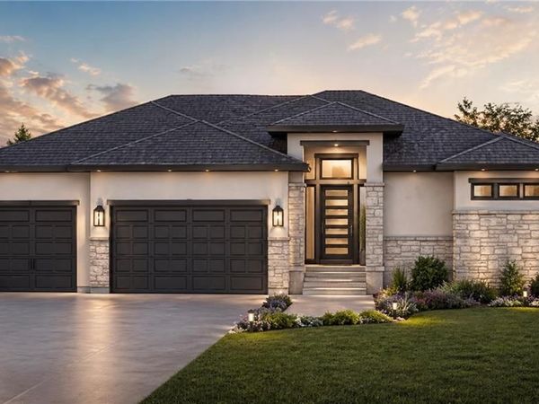 1724 SW River Run Drive, Lee's Summit, MO 64082