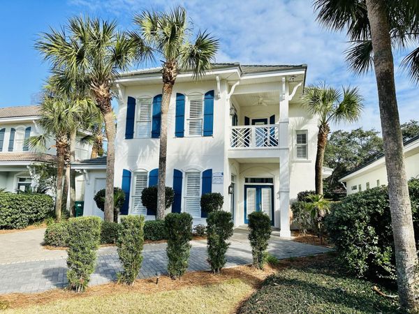 130 Cayman Cove, Destin, FL 32541