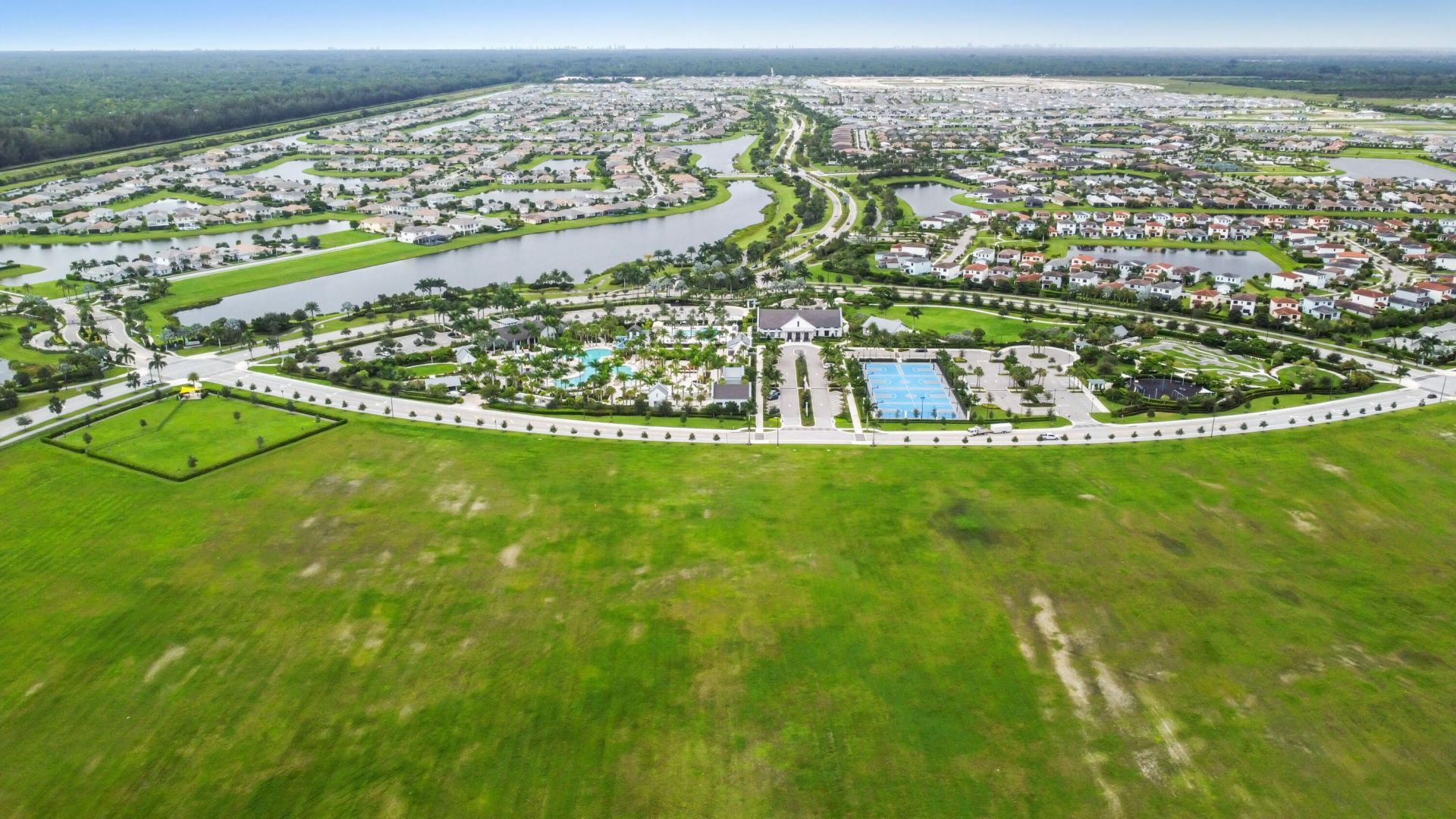 14236 Gray Bark Bend, The Acreage, FL 33470 Photo