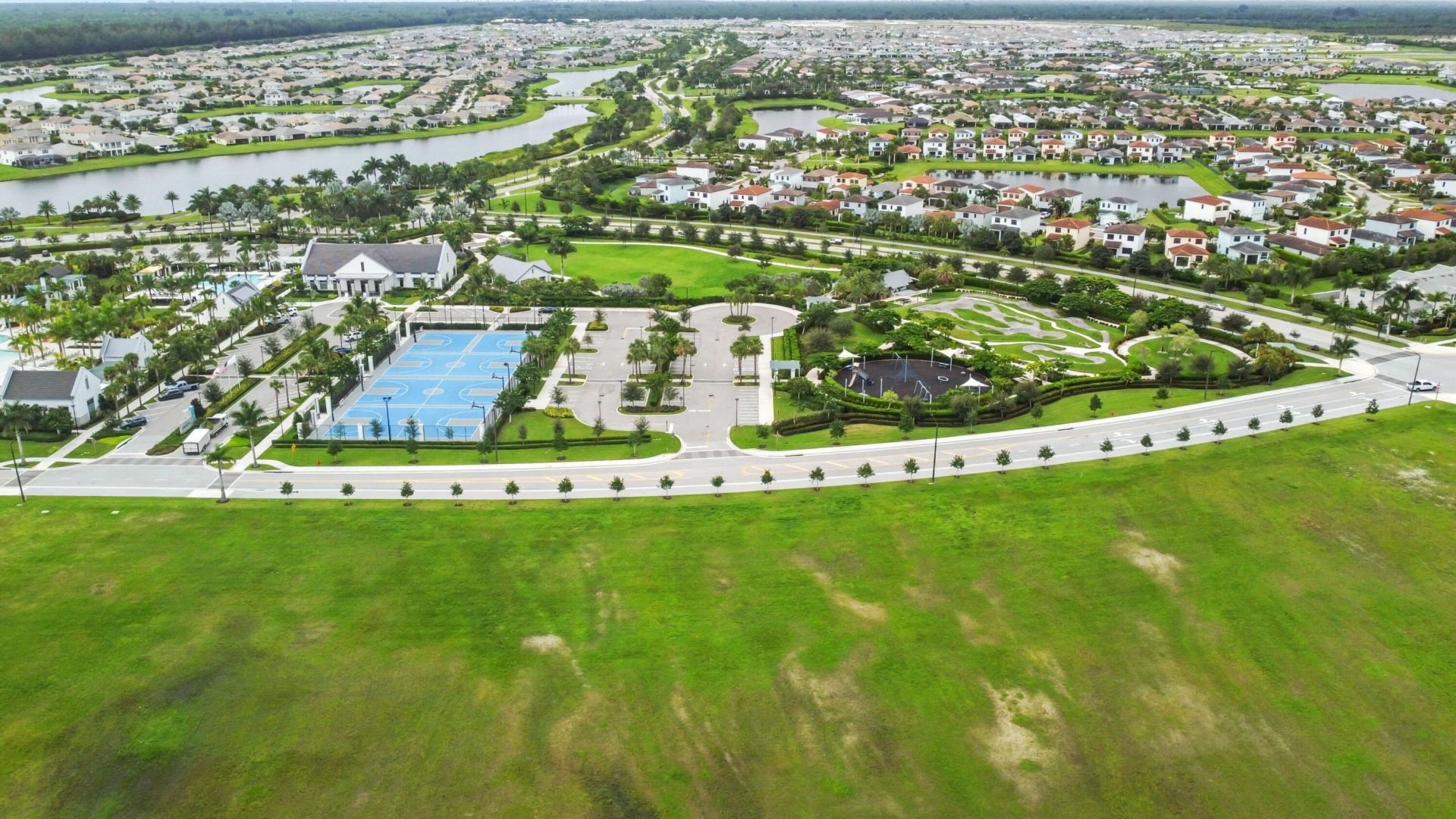 14236 Gray Bark Bend, The Acreage, FL 33470 Photo