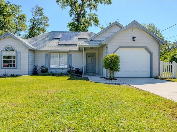 1011 SHAYLER AVENUE , DELAND, FL 32724