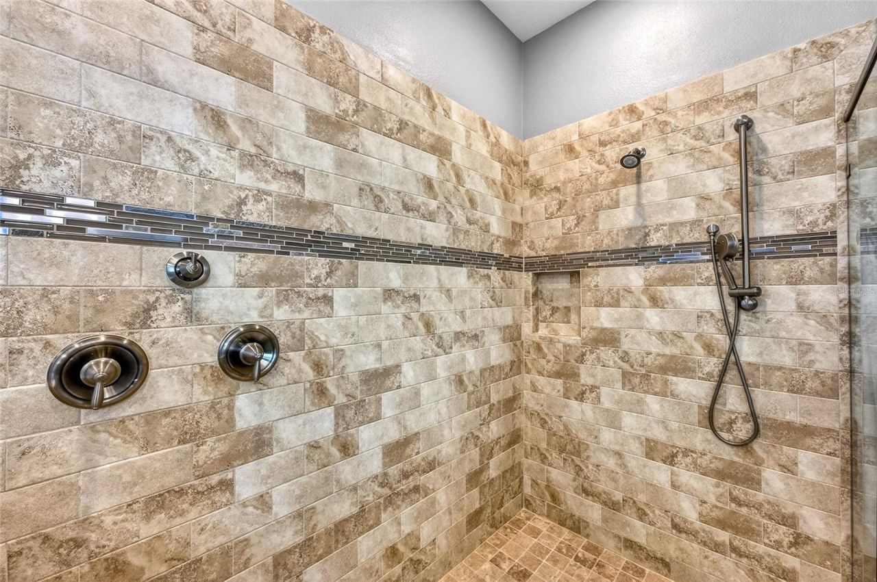 5835 Palmer Ranch Parkway, Sarasota, FL 34238 Photo