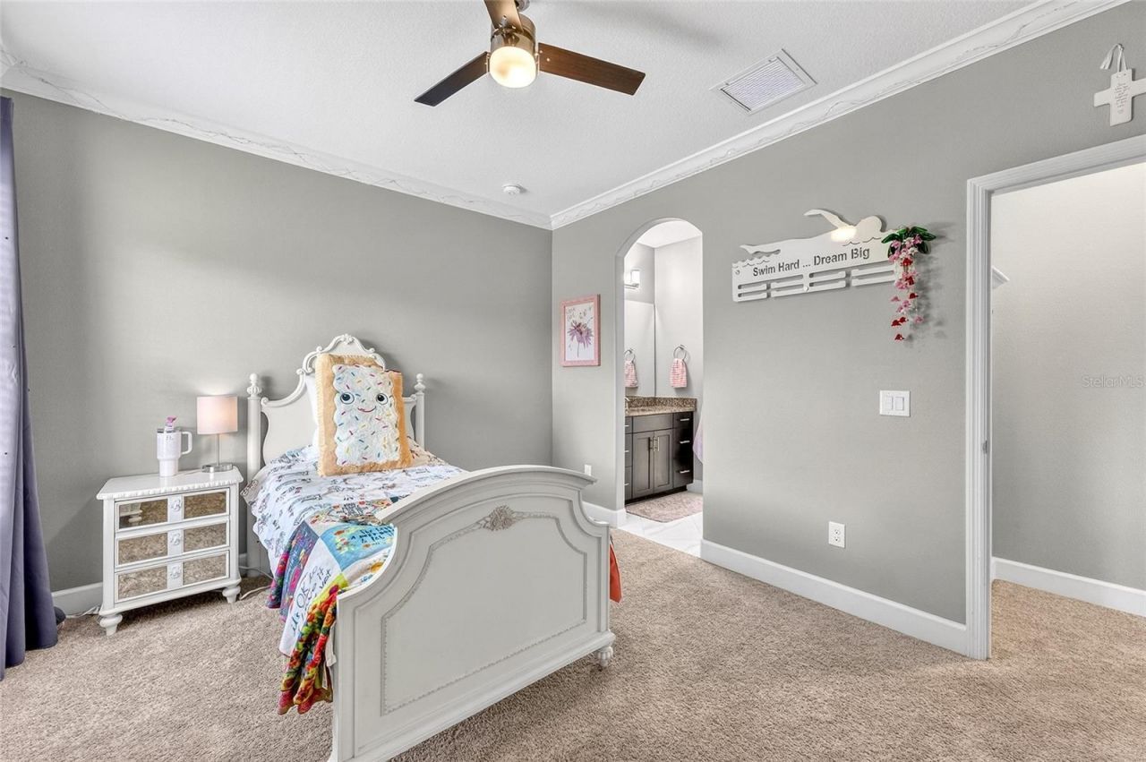 5835 Palmer Ranch Parkway, Sarasota, FL 34238 Photo