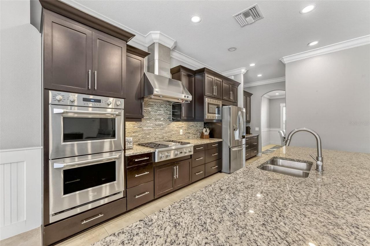 5835 Palmer Ranch Parkway, Sarasota, FL 34238 Photo