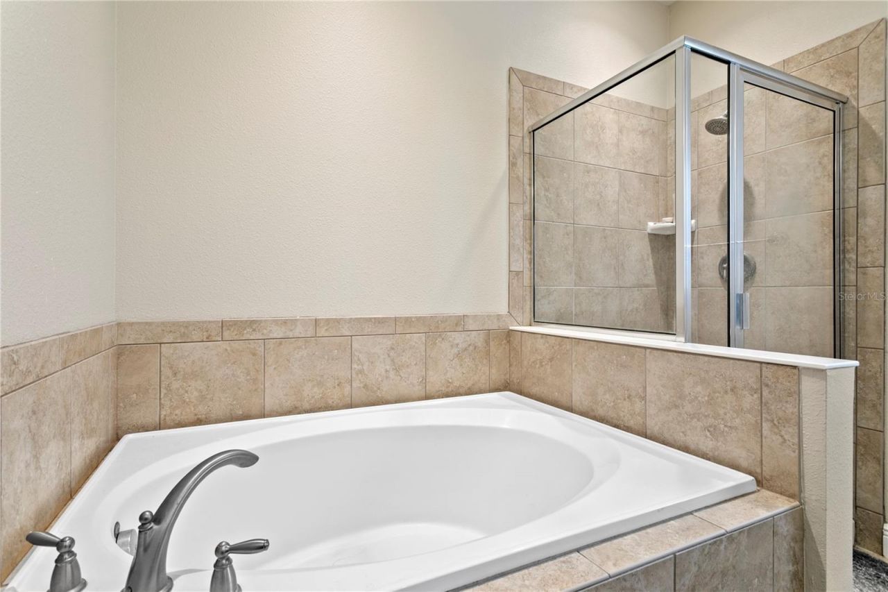 2837 Maple Brook Loop , Lutz, FL 33558 Photo