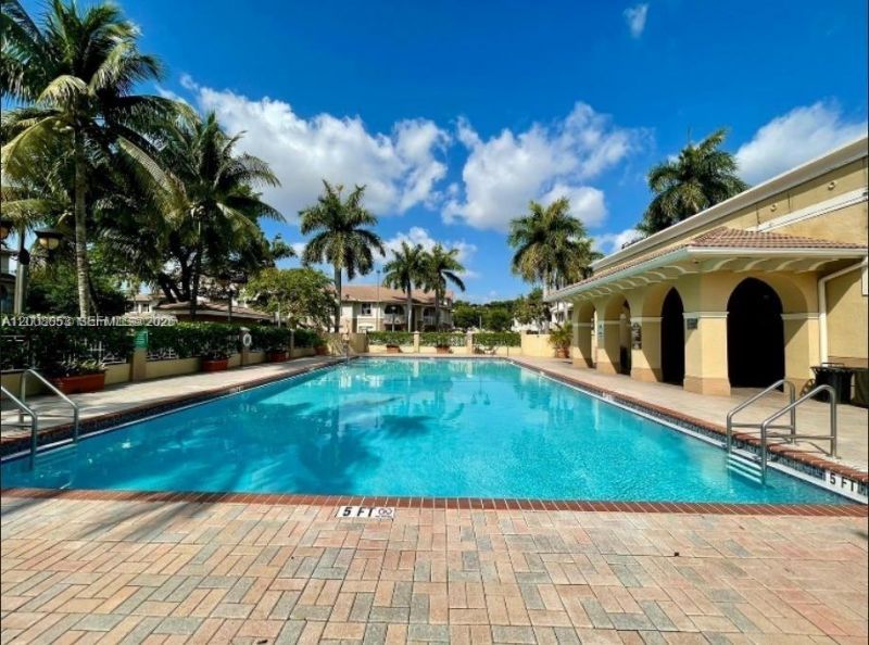 8874 W Flagler St , Unit 101, Miami, FL 33174 Photo