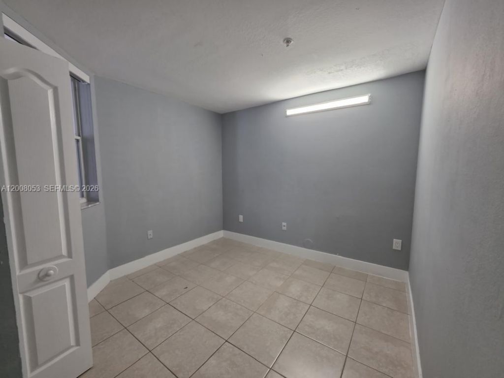 8874 W Flagler St, Unit 101, Miami, FL 33174 Photo