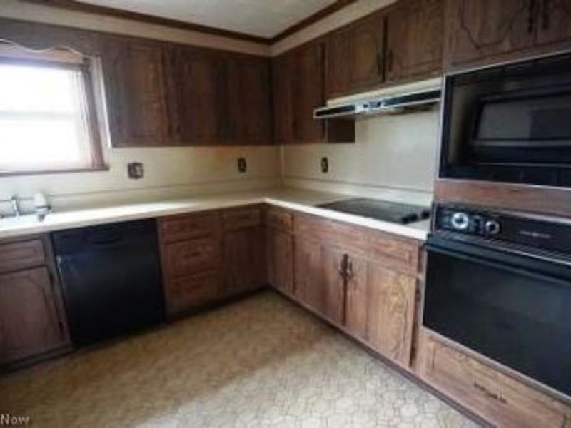 84 Powerhouse Road, Dillonvale, OH 43917 Photo 5