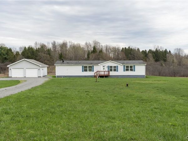 25000 Miller Road, Watertown, NY 13601