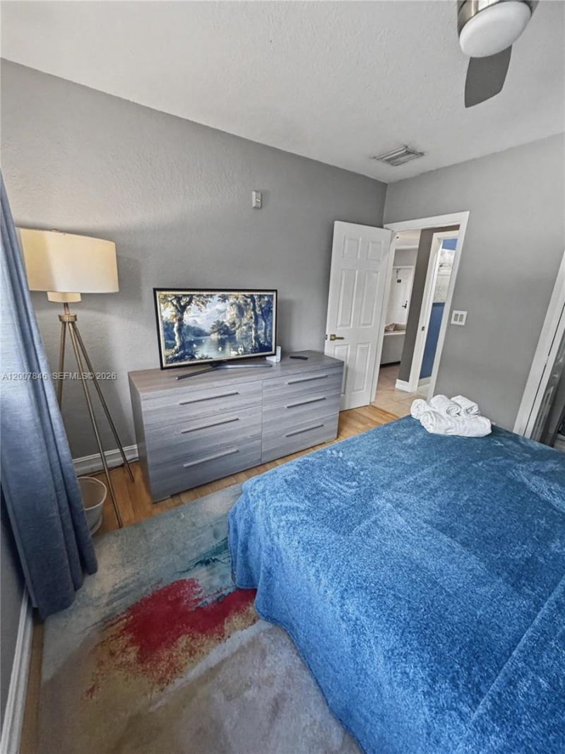 1423 Holly Heights Dr , Unit 11, Fort Lauderdale, FL 33304 Photo