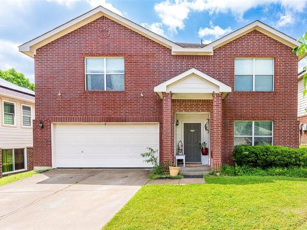 8100 Colbi Lane , Fort Worth, TX 76120