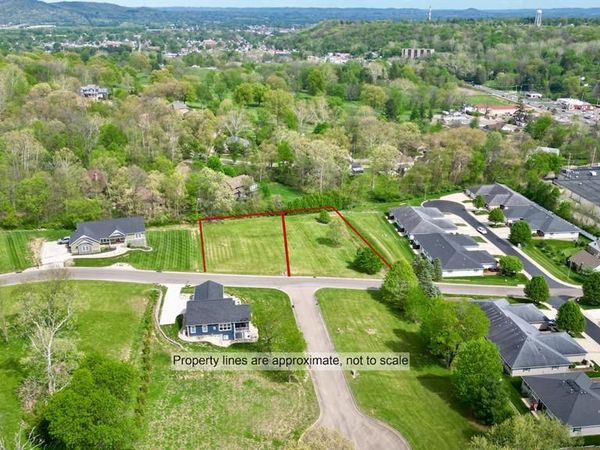 35 & 37 Banyas Blvd., Chillicothe, OH 45601