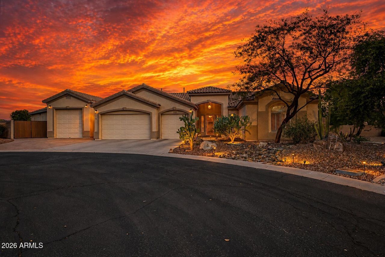 23935 N 80th Drive, Peoria, AZ 85383 Main Photo