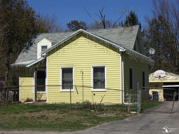 2612 Miller Avenue, Ann Arbor, MI 48103