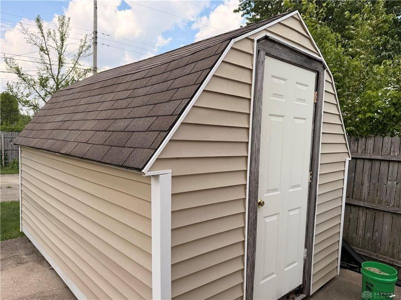 239 Curtiss Wright Boulevard, Vandalia, OH 45377 Photo 10