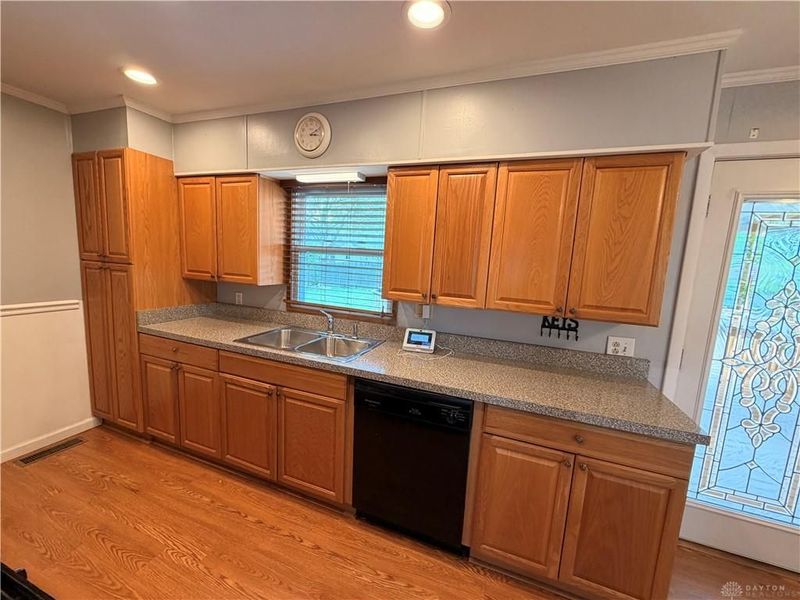239 Curtiss Wright Boulevard, Vandalia, OH 45377 Photo 8