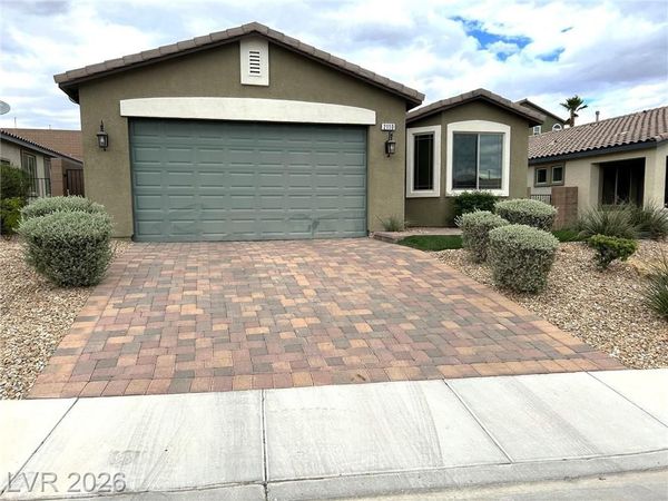 2110 Hunt Woods Court , Laughlin, NV 89029