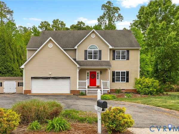 10479 Brynmore Drive , North Chesterfield, VA 23237