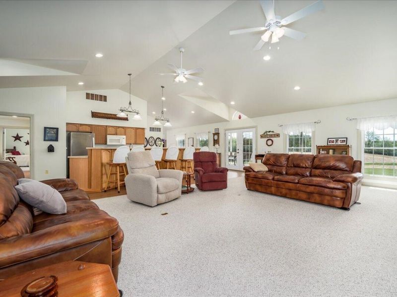 5325 Westfall Road SW, Lancaster, OH 43130 Photo 17