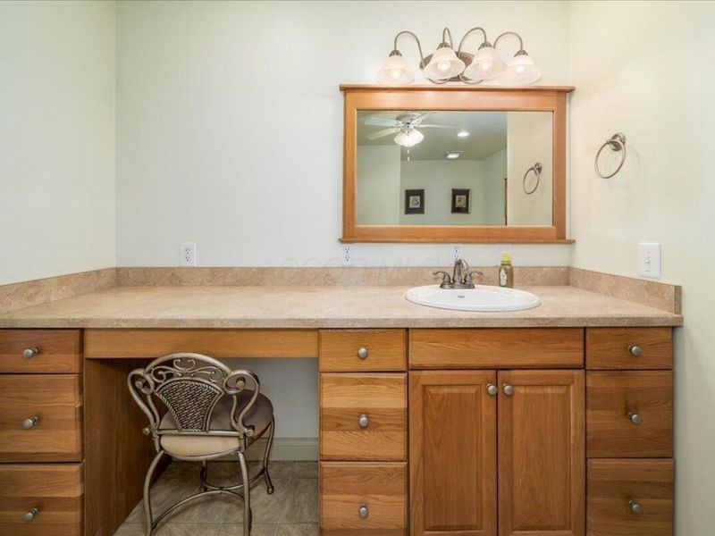 5325 Westfall Road SW, Lancaster, OH 43130 Photo 42