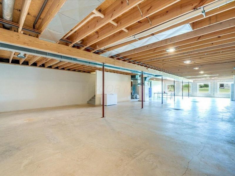 5325 Westfall Road SW, Lancaster, OH 43130 Photo 46