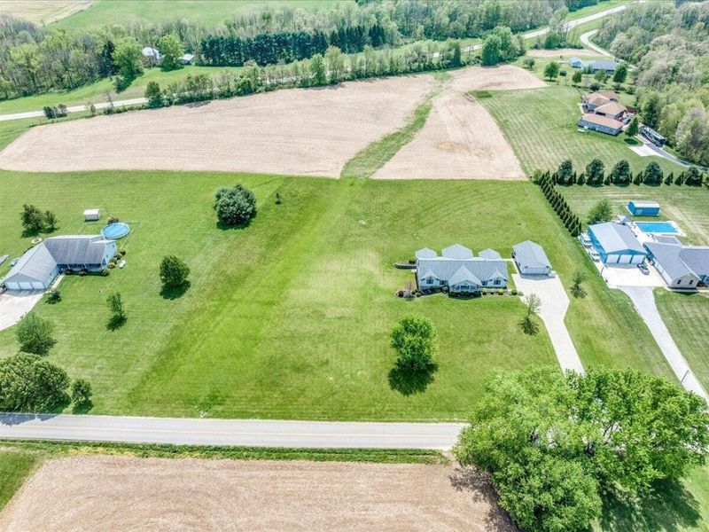 5325 Westfall Road SW, Lancaster, OH 43130 Photo 71