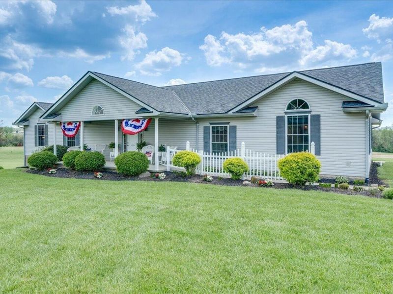 5325 Westfall Road SW, Lancaster, OH 43130 Photo 9