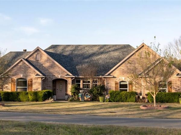 5221 Playa Drive, Sherman, TX 75090