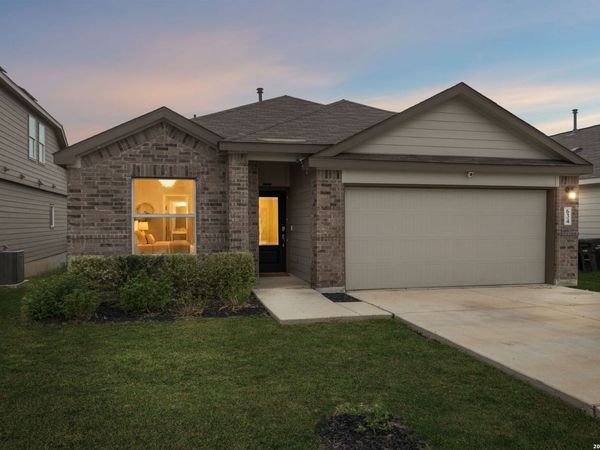 634 BEAN BND, San Antonio, TX 78221
