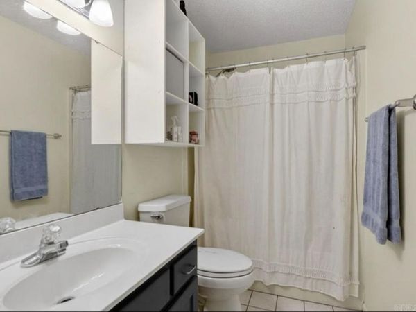 716 Hilltop Rd , Alexander, AR 72002