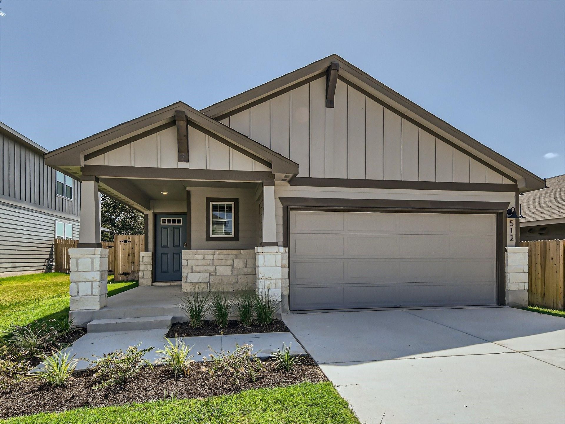 512 Dayspring Cv, Georgetown, TX 78628 Main Photo