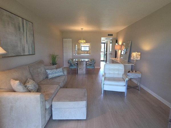 2101 W Woolbright Road, Unit J102, Boynton Beach, FL 33426
