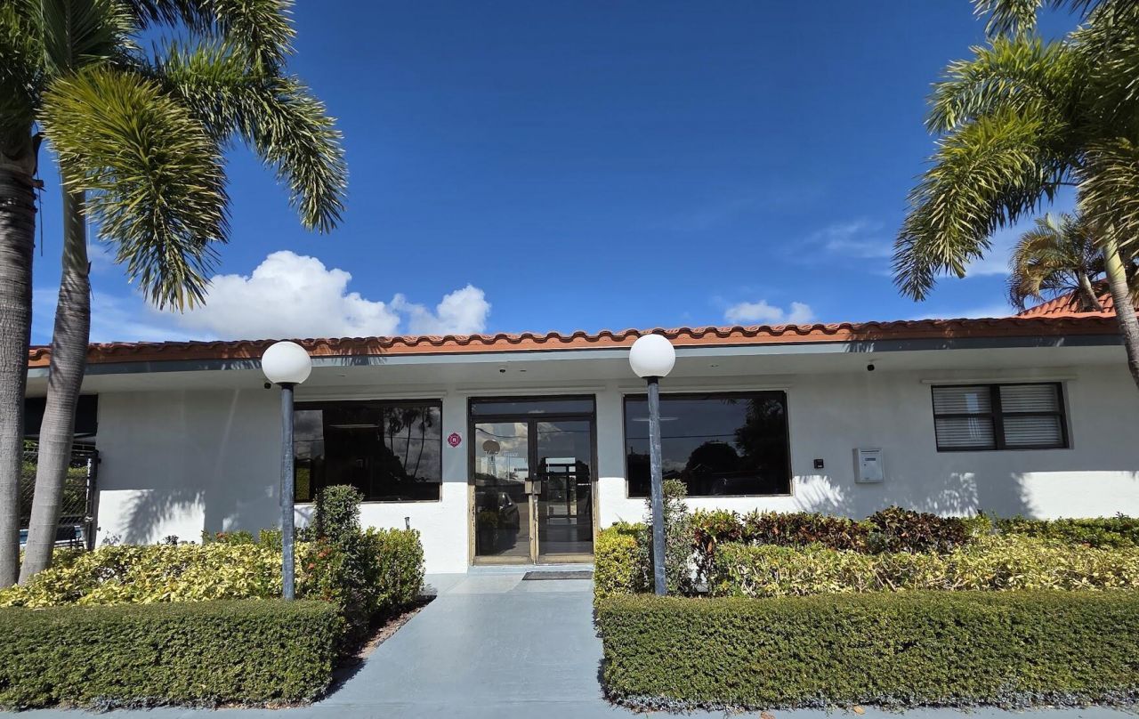 2101 W Woolbright Road, Unit J102, Boynton Beach, FL 33426 Photo