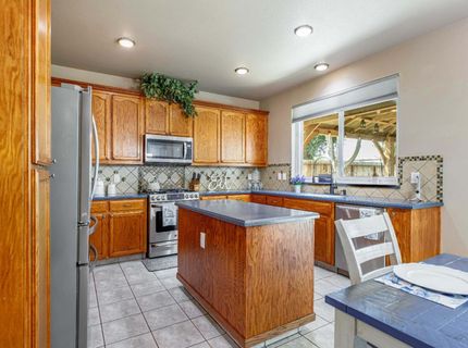 934 Fallbrook Ct, Escalon, CA 95320 Photo