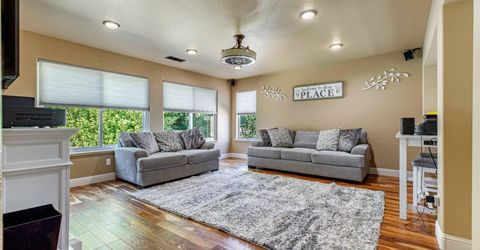934 Fallbrook Ct, Escalon, CA 95320 Photo